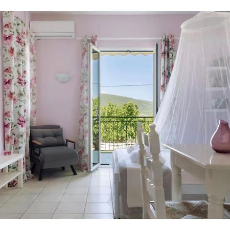 Rosegarden Villa Sami  Ngoại thất bức ảnh