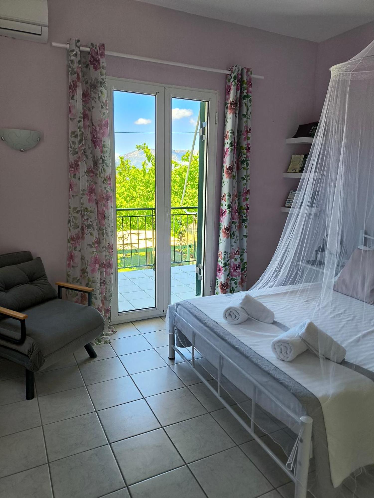 Rosegarden Villa Sami  Ngoại thất bức ảnh