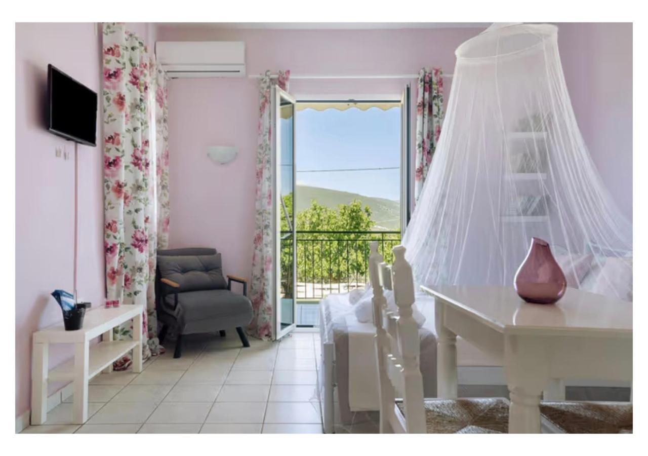 Rosegarden Villa Sami  Ngoại thất bức ảnh